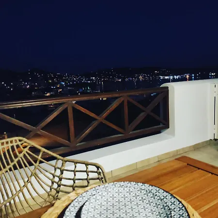 Appart hôtel Petra Finikas (Syros)