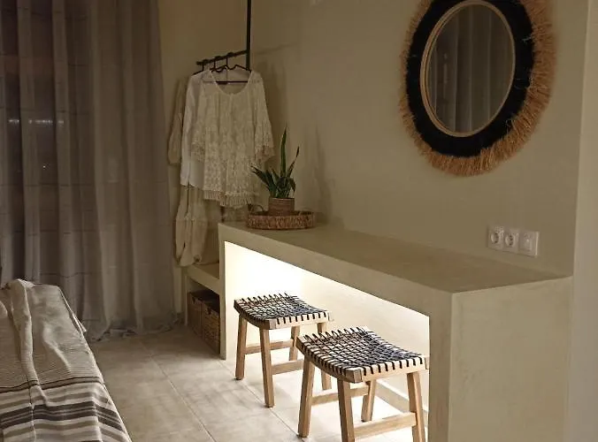 Petra Апарт-отель 3*