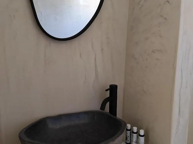 Petra Апарт-отель 3*