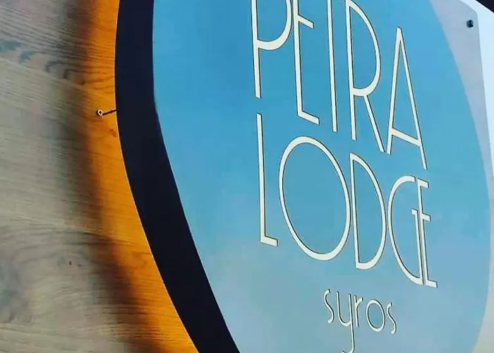 Petra Апарт-отель 3*