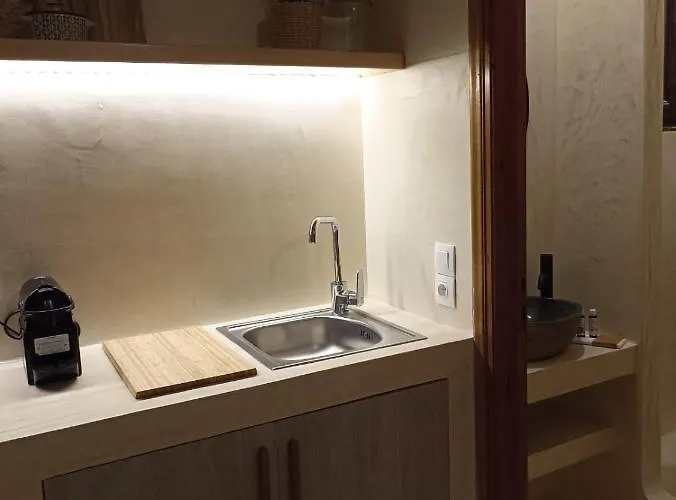 Petra アパートホテル ファイニカス